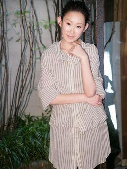 兩個(gè)半爸爸劇情介紹_劇情家